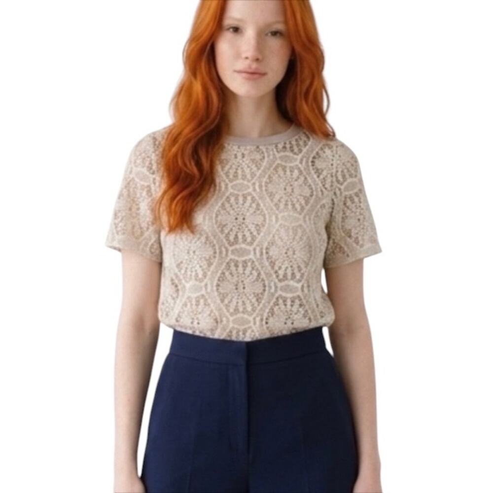 Banana Republic Crochet Lace Floral Pattern Short Sleeve Top in Cream Size Large